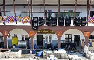 Yangının izleri silindi, 600 yıllık sanat yeniden...