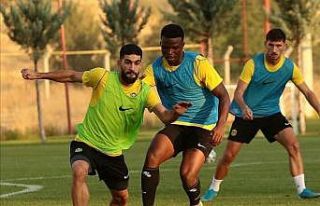 Yeni Malatyaspor haftanın açılış maçında Göztepe’yi...