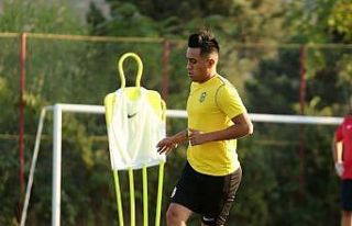 Yeni Malatyaspor’da Cueva kısa sürede takımın...