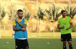 Yeni Malatyaspor’da saha içi sorumluluk Adem Büyük’te