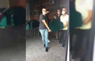 Yenibosna’da lüks rezidansta başına cam düşen...