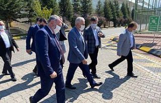 Yıldırım’dan Erciyes Anadolu Holding’e ziyaret