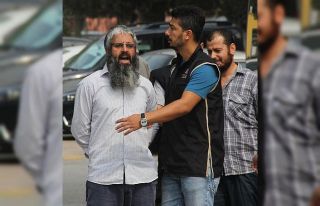 Yüzlerce kişiyi DEAŞ’a gönderdi, 10 çocuğundan...