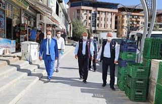 Zabıtası ekipleri işletmeleri yakın merceğe aldı