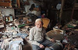 Zanaatın peşinde 60 yıl