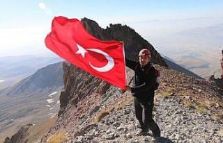 Zirvede Sivas Kongresi gururu