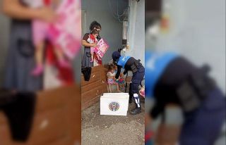 Ziyarette gördükleri çocuklara hediye gönderdiler