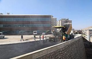 17 yıldır ötelenen Sağlık Sokağı’nda asfalt...