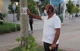 2 gündür "Camiye gidiyorum" diye evden...