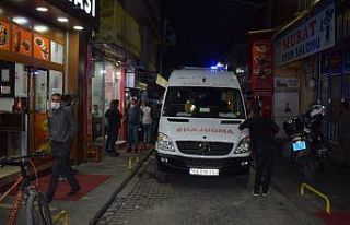 3’üncü katan düşen 32 yaşındaki şahıs hayatını...