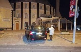 54 yaşındaki erkeğin cansız bedeni otomobilinde...