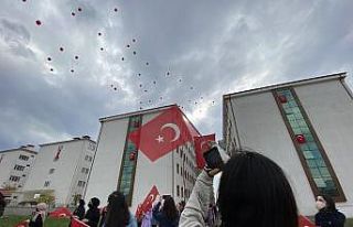 97 öğrenci Cumhuriyetin 97. yılında 97 balonu...
