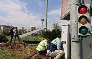 Abide kavşağına güneş enerjili kesintisiz enerji