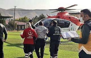 Acil hastaların imdadına hava ambulansı yetişiyor