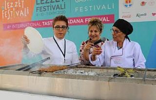 Adana Lezzet Festivali’nde kadın şefler mangal...