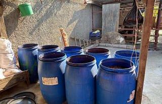 Adana’da bin 600 litre sahte içki ele geçirildi