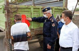 Adana’da "Reflektör Tak Görünür Ol"...