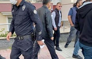 Afyonkarahisar’da yol verme kavgası kanlı bitti