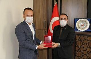 Ağrı Milli Eğitim Müdürü Tekin, eğitime desteklerinden...