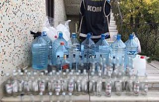 Ağrı’da 160 litre sahte alkol ele geçirildi