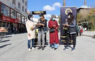 Ağrı’da anneler uyuşturucu ve madde bağımlılığına...