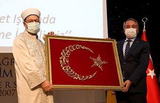 AİÇÜ’de ’Bilgi ve Hikmet Işığında İyi...