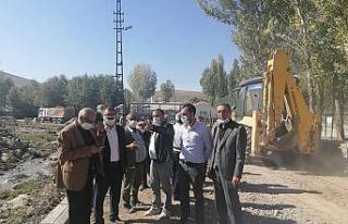 AK Parti Bulanık heyeti, yol çalışmalarını inceledi