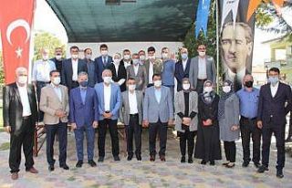 AK Parti heyetinden 3 ilçede toplantı