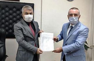 AK parti Kütahya Merkez İlçe Başkan Fatih Oruç,...