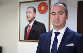 AK Partili Düzağaç Belediye Başkanı partiden...