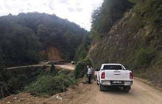 Akçakoca’da köylerinde asfalt yol çalışması...