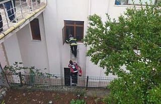 Akçakoca’da mutfaktan çıkan duman paniğe neden...