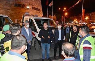 Akhisar Belediyesi, İzmir’deki depremzedelerin...