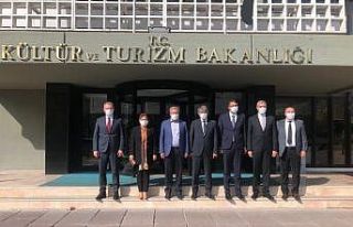 Alpaslan’a Kütahya’nın zenginliklerini anlattılar