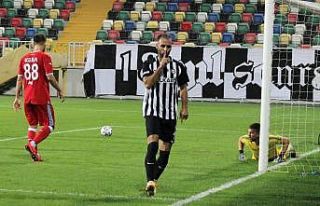 Altay dolu dizgin ilerliyor