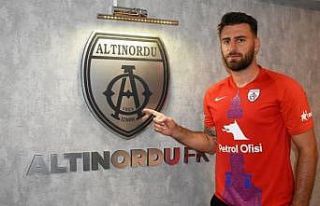 Altınordu, Yiğithan Güveli’yi kadrosuna kattı