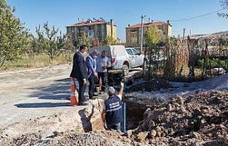 Altıntaş’ta içme suyu hattı çalışması