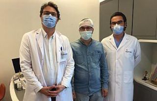 Ameliyattan konuşarak çıktı