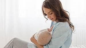 Anne sütünü çok yemek değil, dengeli beslenmek...