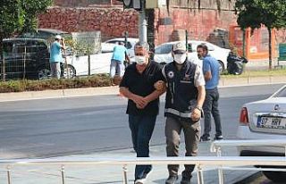 Antalya’da 70’lik dede evde sahte içki üretimi...