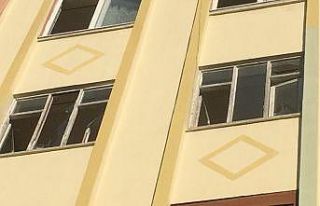 Antalya’da apartman dairesinde patlama: 1 yaralı
