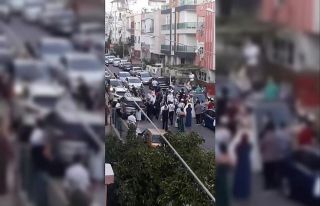 Antalya’da sokağa taşan maskeli sosyal mesafesiz...
