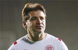 Antalyaspor’da Tamer Tuna dönemi sona erdi