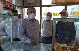 Askıya 350 ekmek bıraktılar