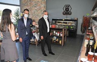 ASSİM’de yöresel ürünler mağazası açıldı