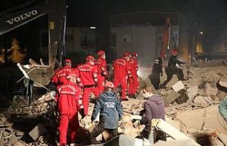 Aydın Büyükşehir arama kurtarma ekibi çalışmalara...