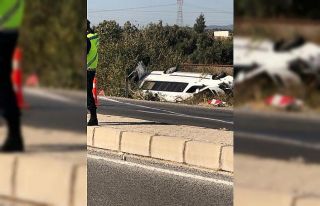 Aydın’da yolcu minibüsü devrildi: 6 yaralı