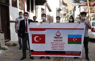 Azerbaycanlı gençler savaşmaya hazır