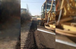 Bağlar’da yol yapım çalışmaları devam ediyor
