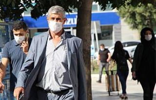 Bakan Koca uyardı, Elazığ’da maske kullanımı...